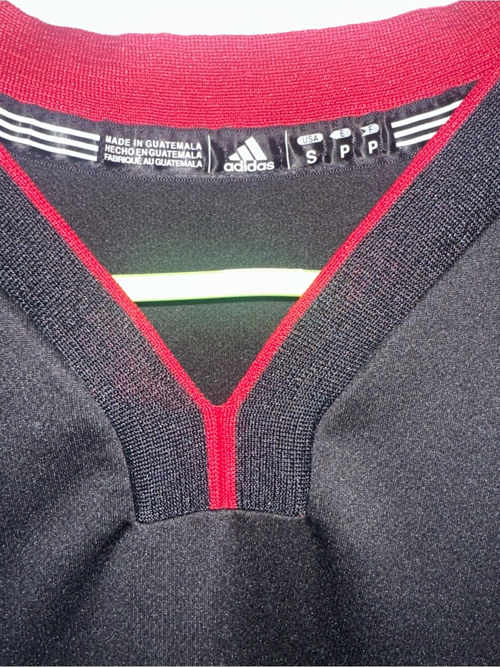 LeBron James - throwback Heat- adidas Black and Red NBA Jersey - Picture 5 of 6